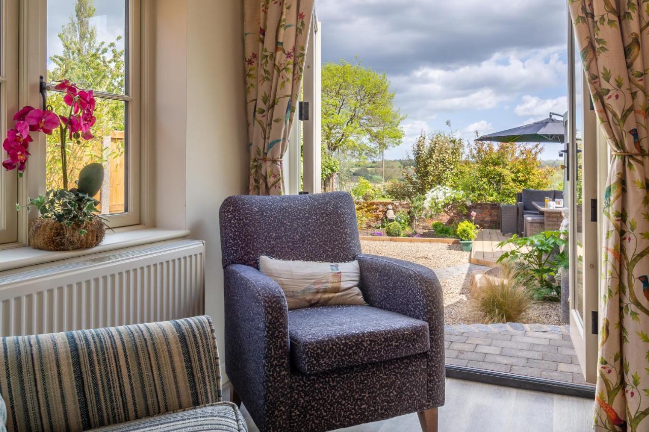 Immaculate Luxury Retreat In Pretty Village With Great Pubs - Box Valley Cottage Stoke-by-Nayland Extérieur photo