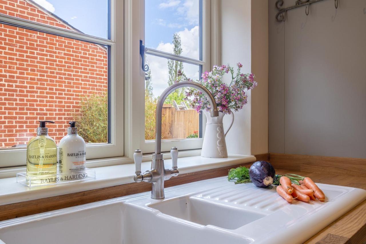 Immaculate Luxury Retreat In Pretty Village With Great Pubs - Box Valley Cottage Stoke-by-Nayland Extérieur photo